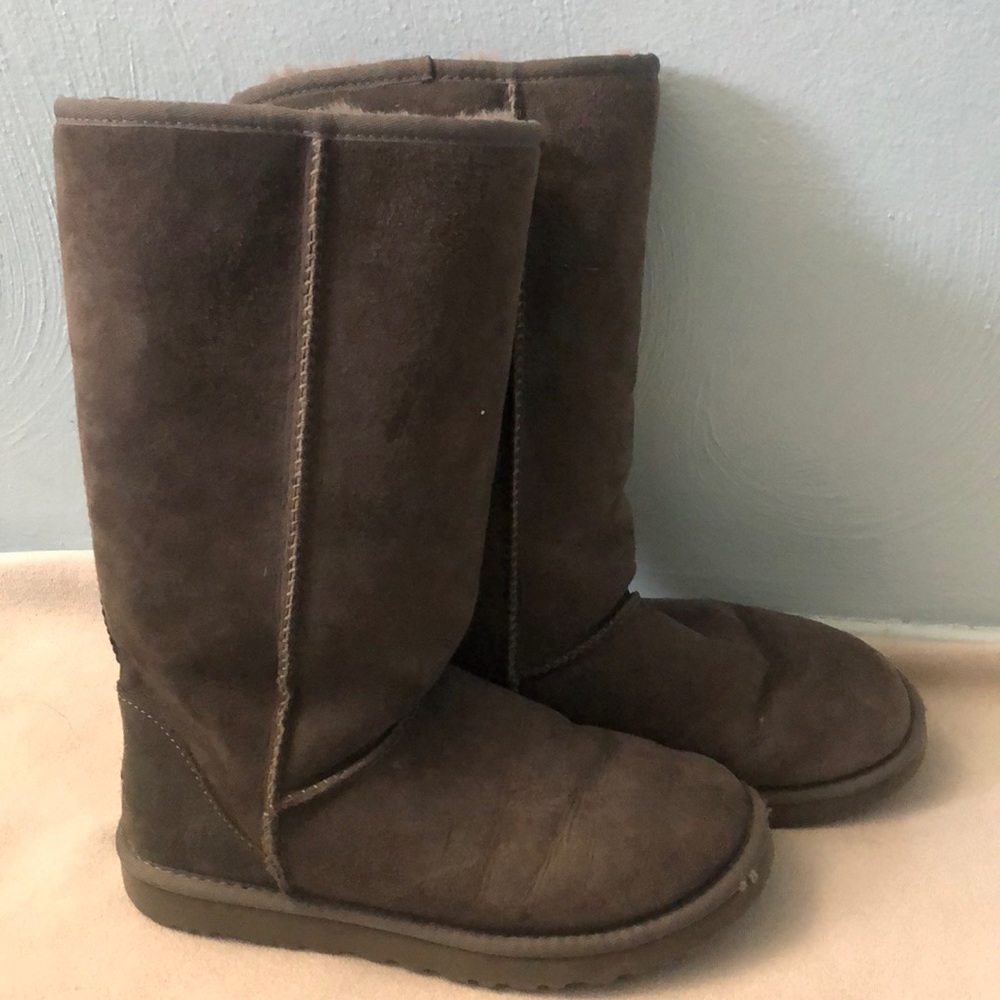✨ Tall Uggs